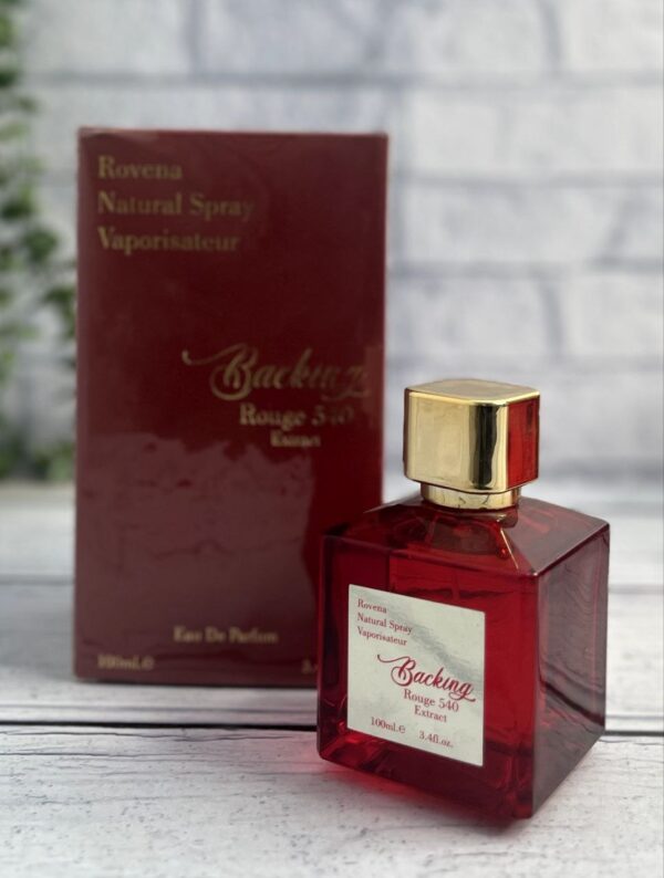 ادکلن باکارات رژ قرمز رونا